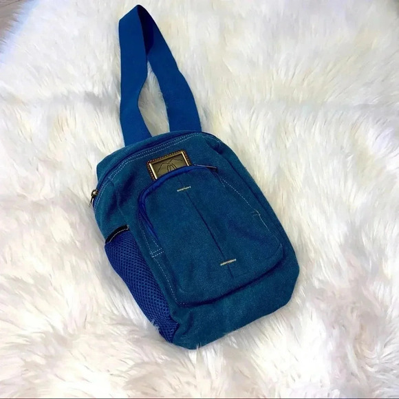 Blue Jean small back pack - Picture 1 of 7
